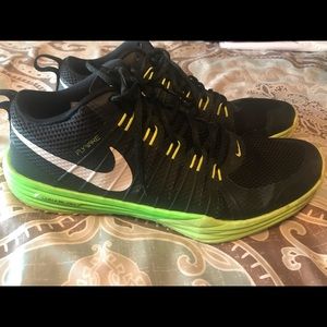 Nike size 11 shoes